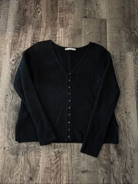Abercrombie & Fitch Button Down V- Neck Sweater - Black - Size Large